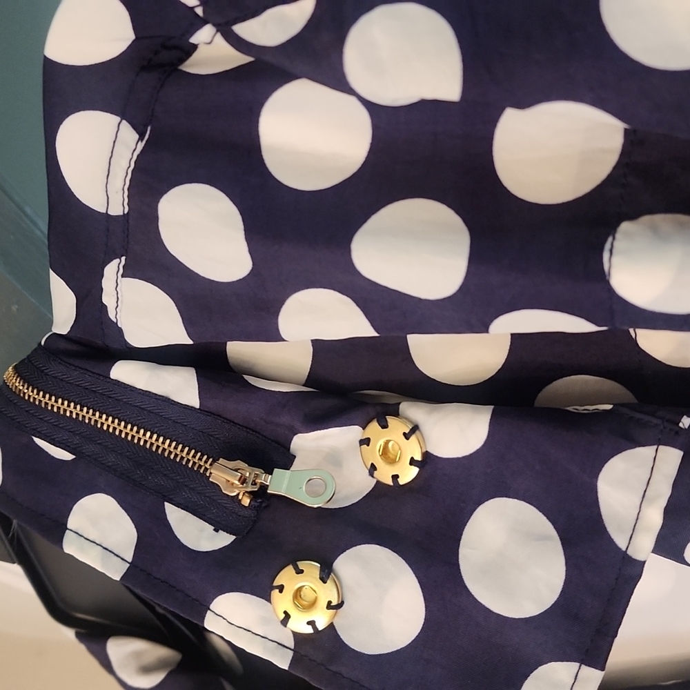 Jacket - Picture 3 of 4